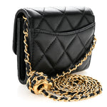 Lambskin Quilted Pearl Crush Card Holder With Chain Black