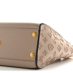 Calfskin Monogram Tufting On My Side Galet