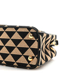 Jacquard Saffiano Triangolo Symbole Embroidered Mini Galleria Double Zip Tote Black Corda