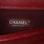 Caviar Quilted Medium Boy Flap Red