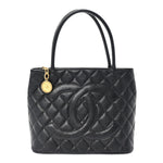 Caviar Quilted Medallion Tote Black