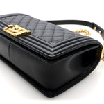 Caviar Quilted Medium Boy Flap Black
