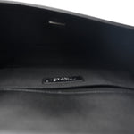 Caviar Quilted Medium Boy Flap Black
