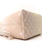 Monogram Giant Spring In The City Neverfull MM Sunset Kaki