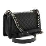Caviar Quilted Medium Boy Flap Black