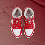 Women's Air Jordan 1 Retro High OG 'Varsity Red' - Light Iron Ore/Varsity Red/Sail