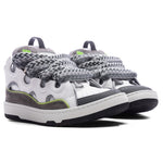 Curb Sneakers - White/Grey