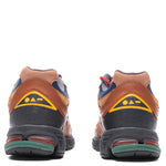 2002R 'Hiking Boot Pack' - Brown