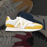 327 - White/Aspen