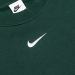 Sportswear Women's Essentials Over-Oversized Crew Top - Pro Green/White