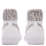 Women's Blazer Mid '77 SE 'Zebra' - White/Particle Grey
