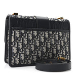 Oblique 30 Montaigne Flap Bag Blue