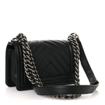 Lambskin Chevron Quilted Small Boy Flap Black