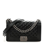 Caviar Quilted Medium Boy Flap Black