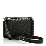 Caviar Quilted Medium Boy Flap Black
