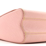 Epi Twist Shoulder Bag MM Rose Ballerine