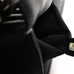 Caviar Quilted Medium Boy Flap Black