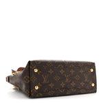 Monogram V Tote BB Black