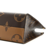 Reverse Monogram Giant Onthego MM