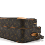 Monogram Nil 28