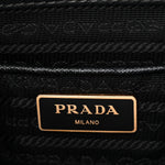 Saffiano Medium Galleria Double Zip Tote Black