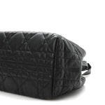Calfskin Macrocannage Medium Toujours Black