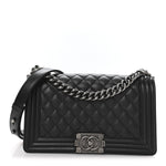 Caviar Quilted Medium Boy Flap Black