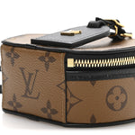 Reverse Monogram Mini Boite Chapeau