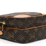 Monogram Amazone