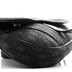 Oblique Mens Saddle Bag Black