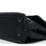 Caviar Quilted Medium Coco Handle Flap Black