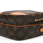 Monogram Amazone