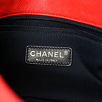 Wrinkled Lambskin Chevron Quilted Medium Flap Red