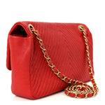 Wrinkled Lambskin Chevron Quilted Medium Flap Red