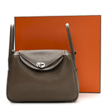 Taurillon Clemence Lindy 26 Etoupe