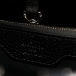 Taurillon Capucines MM Platino