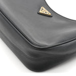 Saffiano Lux Re-Edition 2005 Shoulder Bag Black