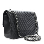 Caviar Chevron Quilted Jumbo Double Flap Black