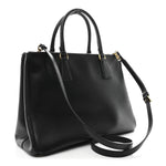 Saffiano Lux Medium Galleria Double Zip Black Black
