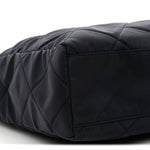 Nylon Tessuto Impuntu Quilted Tote Baltico