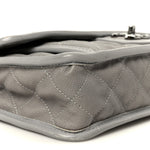 Caviar Quilted Medium French Riviera Flap Light Grey