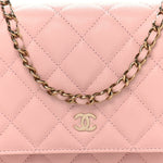Caviar Quilted Wallet on Chain WOC Light Pink