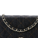 Denim Quilted CC Turnlock Wallet On Chain WOC Dark Blue Orange