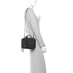 Caviar Quilted Medium CC Filigree Vanity Case Black