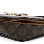 Reverse Monogram Pochette Metis