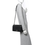 Caviar Quilted Medium Boy Flap Black