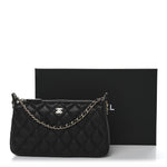 Caviar Quilted Purse With Chain Black