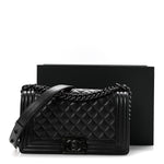 Caviar Quilted Medium Boy Flap So Black