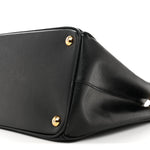Saffiano Lux Medium Galleria Double Zip Tote Black