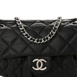 Washed Lambskin Quilted Medium Chain Around Messenger Black